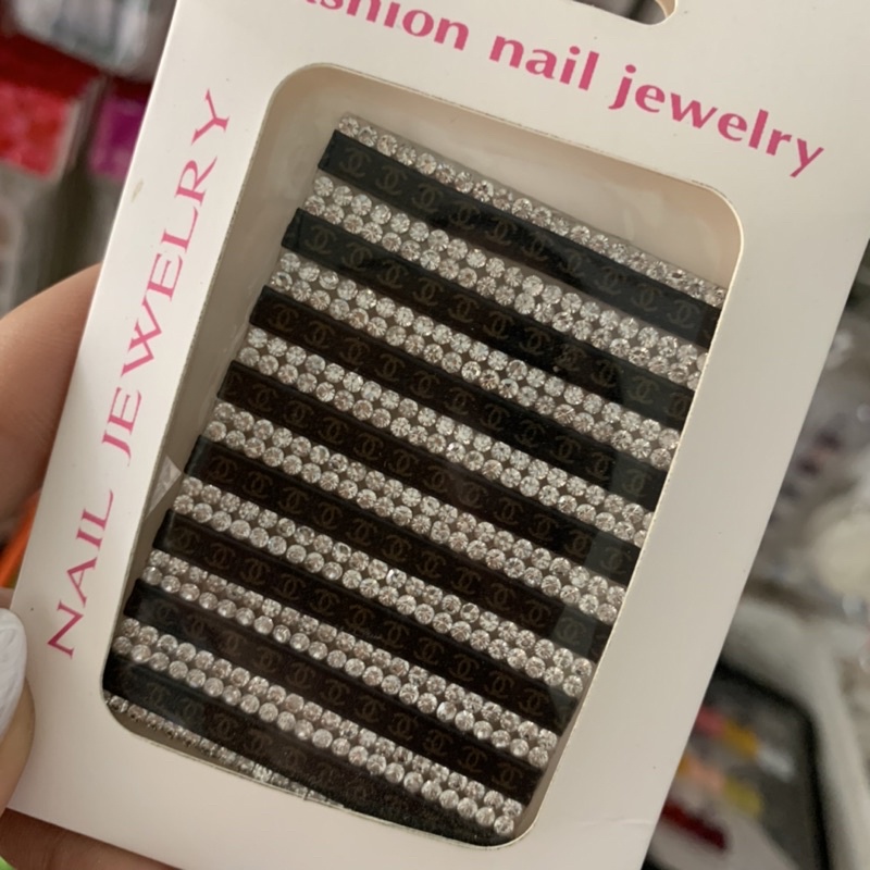 Mẫu dây  gắn móng (combo5 sét ngẫu nhiên không trùng -100k)