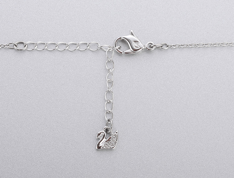 Dây chuyền Swarovskii CONIC SWAN hình thiên nga nhỏ đính pha lê thời trang sang trọng cho nữ