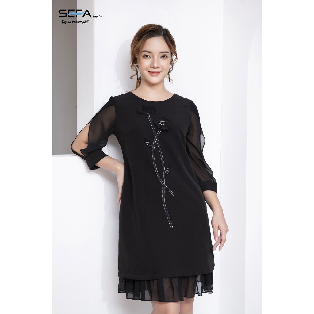 [Mã FASHIONMALLT4 giảm 15% đơn 150k] Đầm xuông tay voan đính hoa dây SEFA - SFD13903