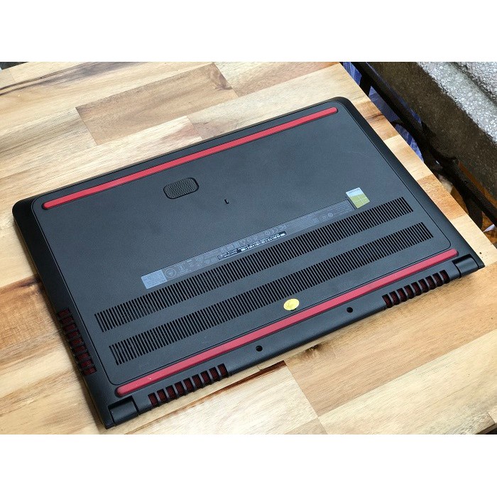 Máy tính Gaming Dell N7559  chuyên Game và đồ họa