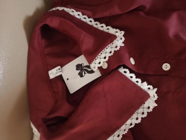 Váy đỏ viền ren cổ nơ dáng dài xoè vintage