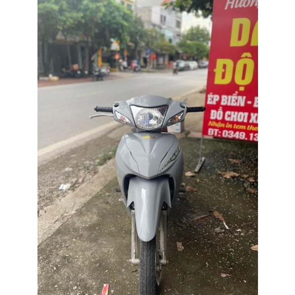 Decal 3 lớp chuyên dán đổi màu ô ô,xe máy,máy tính,dán trang trí...