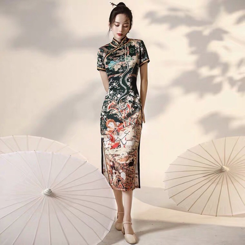 Sườn xám hoạ tiết