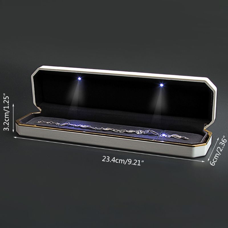 Hộp đựng trang sức hình vuông bằng vải nhung có đèn LED sang trọng