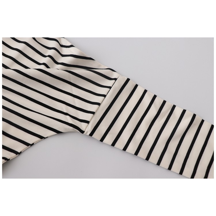 Áo Hoodie Nữ kẻ sọc ngang Form rộng Ulzzang Hàn Quốc Áo Sweater nữ Có mũ Phong cách Thời trang | BigBuy360 - bigbuy360.vn