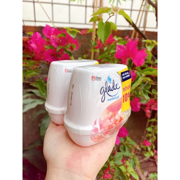 Combo 2 hộp sáp thơm glade hương hoa anh đào&amp;lily 170g*2