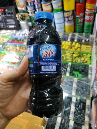 Keo dán loa đen to