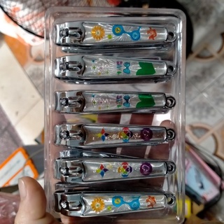 dụng cụ bấm móng tay chân ( giao ngẫu nhiên)