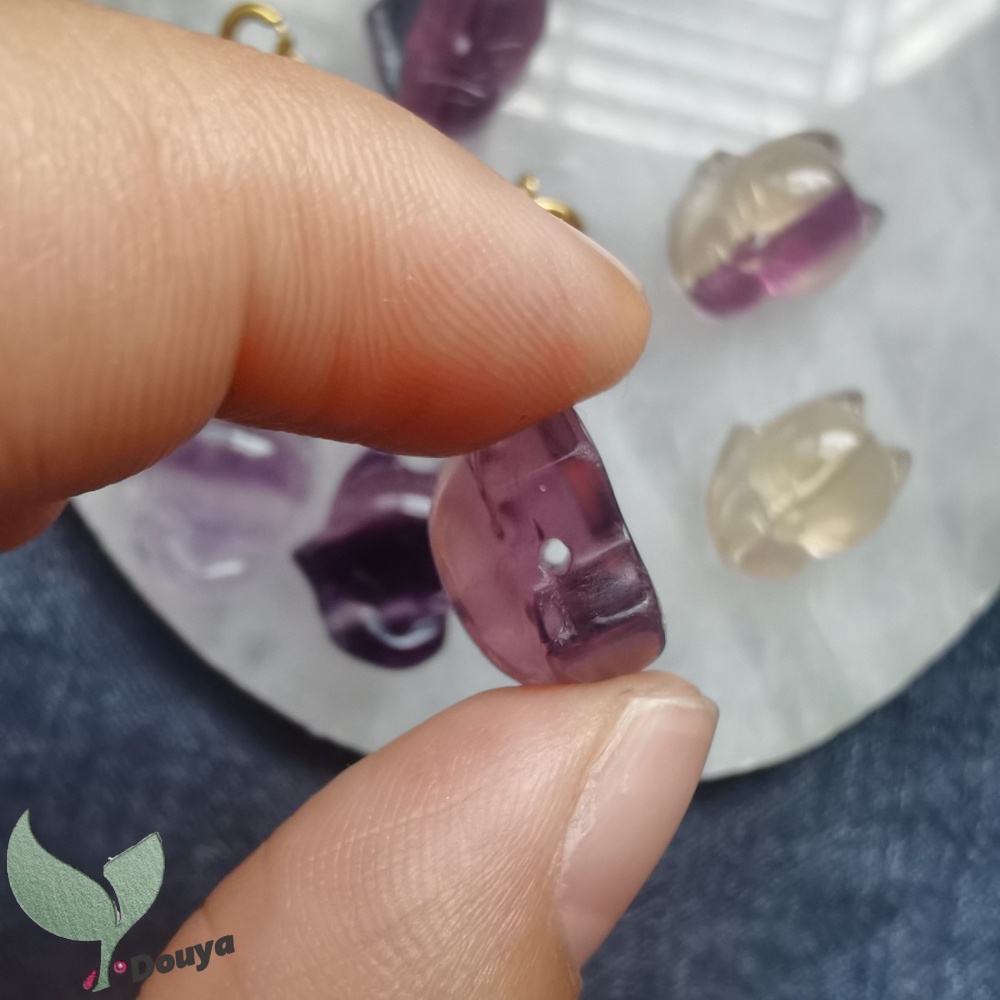 Mặt Vòng cổ/Vòng Tay Bằng Đá Fluorite Nhân Tạo Chữa Bệnh Hình Cáo May Mắn Cho Nữ