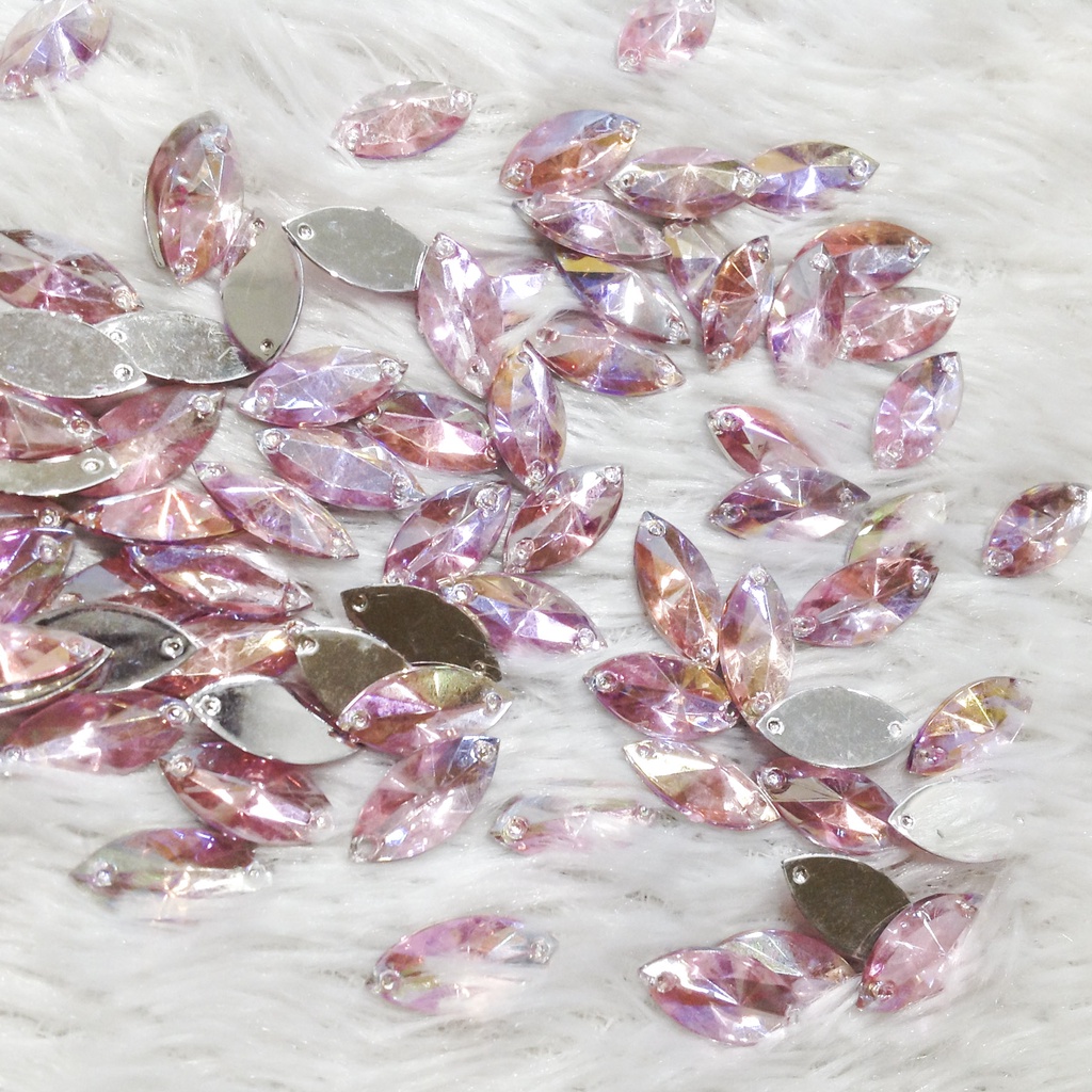 Hạt đá acrylic 3d hình thoi chóp ánh 7 màu cườm kết áo dài váy đầm sang trọng size 1.5cm