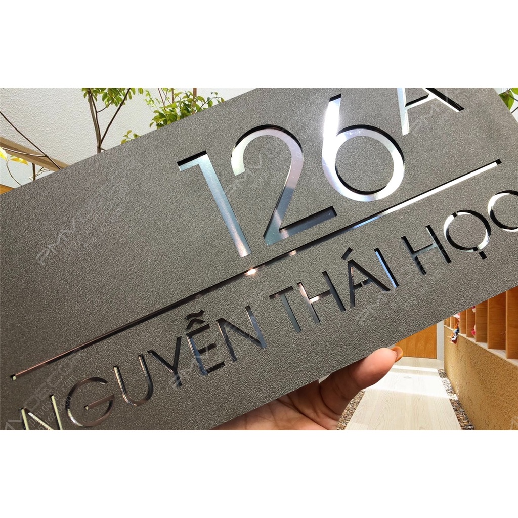 BẢNG, BIỂN SỐ NHÀ. Alcorest gương trắng + mica cán ghi sần, số chìm, ngoài trời, sang trọng tinh tế. BSN-PMV230