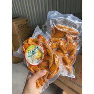 Chuối sấy dẻo nguyên trái 1kg date 6 tháng.