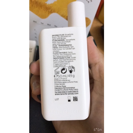 Sữa Chống Nắng La Roche-Posay Không Nhờn Rít SPF 50+ 50ml Nội Địa