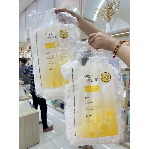 Bông Tẩy Trang Tetra Le Soin Laretat Pur 500 Miếng Của Pháp