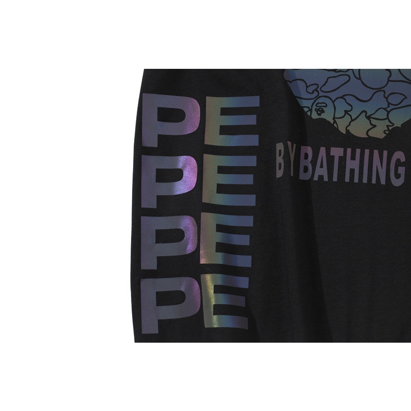 Áo Tee Bape Print Hologram SS22, Áo Thun Bape T-Shirt phản quang Flash, chất liệu Cotton, màu đen BapeVN