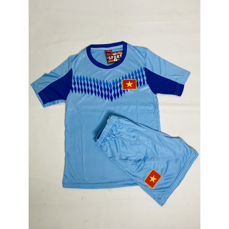 Bộ Quần Áo Đá Bóng - Đá Banh Ngắn Tay Đội Tuyển Việt Nam(TRẺ EM và NGƯỜI LỚN)2023 ( MẪU MỚI )