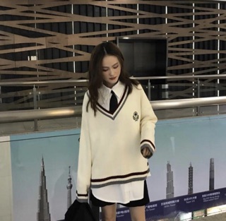 Áo sơ mi kèm cà vạt nữ sinh