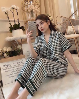 Bộ Lụa Dior Kẻ