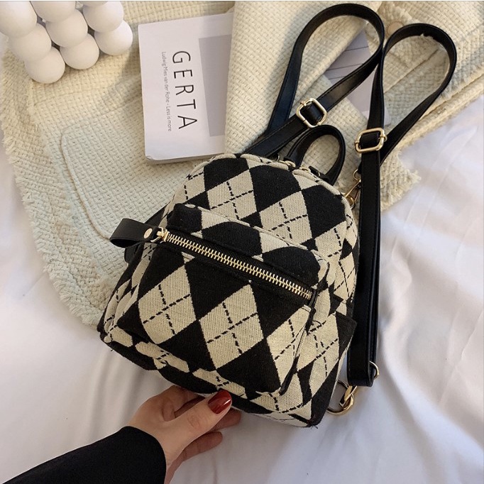 Ba lô nữ vải dạ chất kẻ caro thời trang Hàn Quốc Capucha BL9