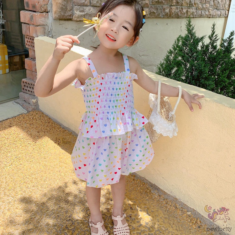 Set Đồ Mùa Hè 2 Món Gồm Áo Thun In Hình Trái Tim + Quần Ngắn Thời Trang Hàn Quốc Cho Bé Gái