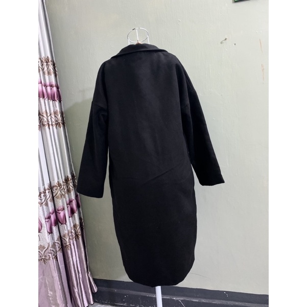 Áo khoác măng tô dạ dáng dài màu đen