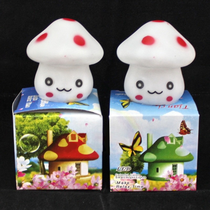 Đèn ngủ LED hình cây nấm nhiều màu sắc