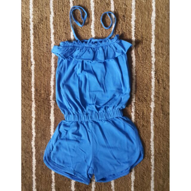 Jumpsuit ngắn bèo ngực