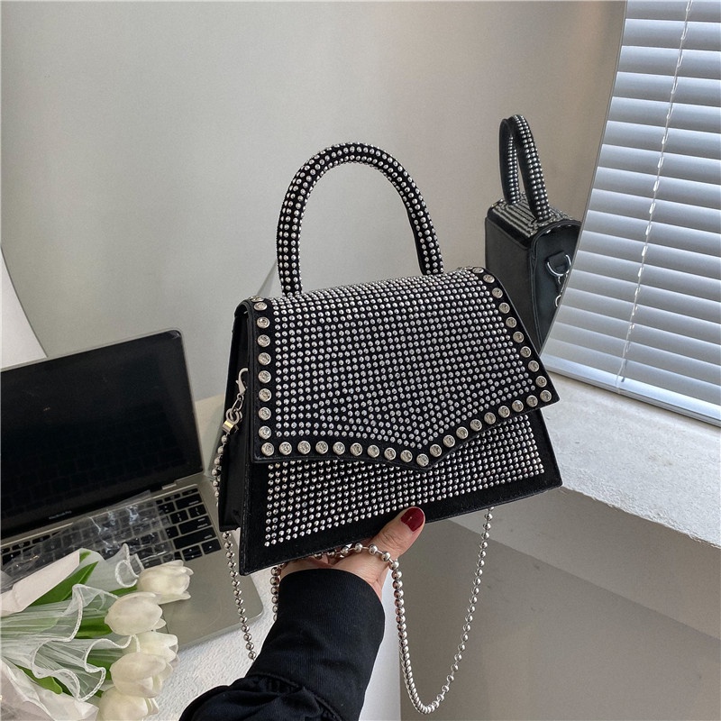 Túi Xách Nữ Đính Đá Thời Trang Sang Trọng