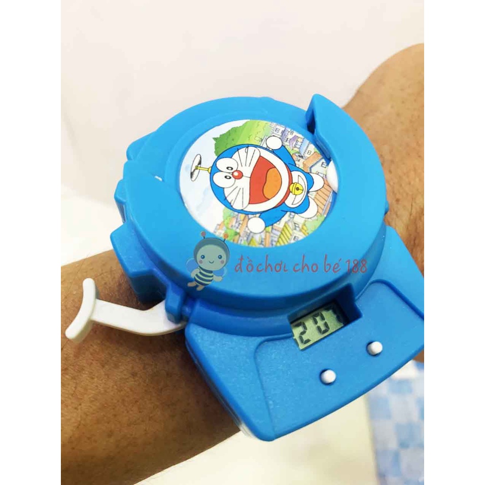 Đồ chơi đồng hồ đeo tay Doraemon  nhện spider man có bắn đĩa, giúp bé luyện tập thói quen xem giờ mỗi ngày