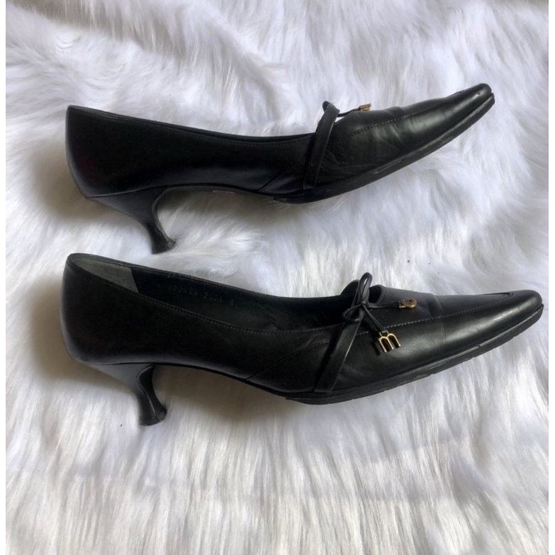 💚 👠  •Giày chuẩn si cao gót chính hãng hiệu của nữ Marie claire 97%•