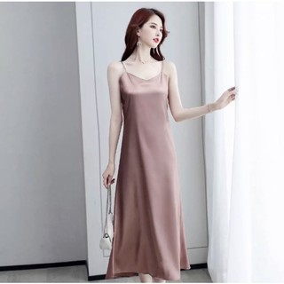 Đầm 2 dây lụa màu hồng phấn đậm