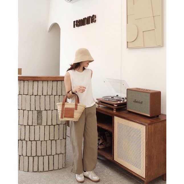 Áo thun sát nách chất thun mềm mịn