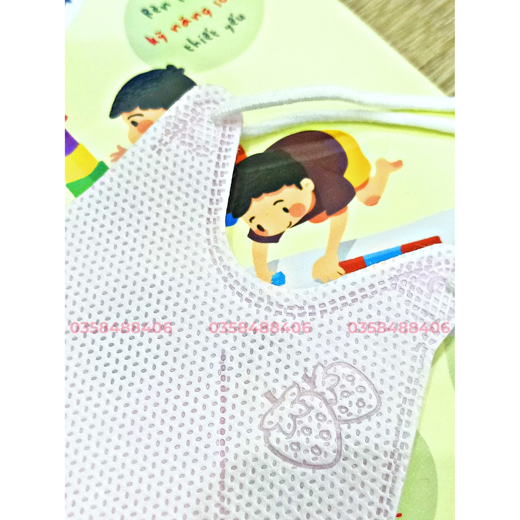 Khẩu trang y tế kháng khuẩn Lily / Lehaco Chính Hãng cho bé / trẻ em | BigBuy360 - bigbuy360.vn