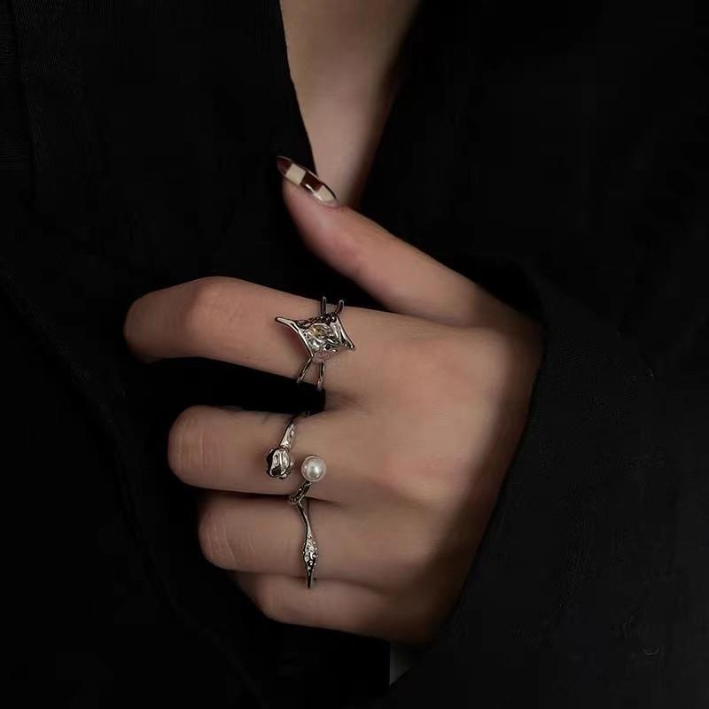 Set nhẫn hở đính ngọc trai phong cách retro thời trang 19A1679