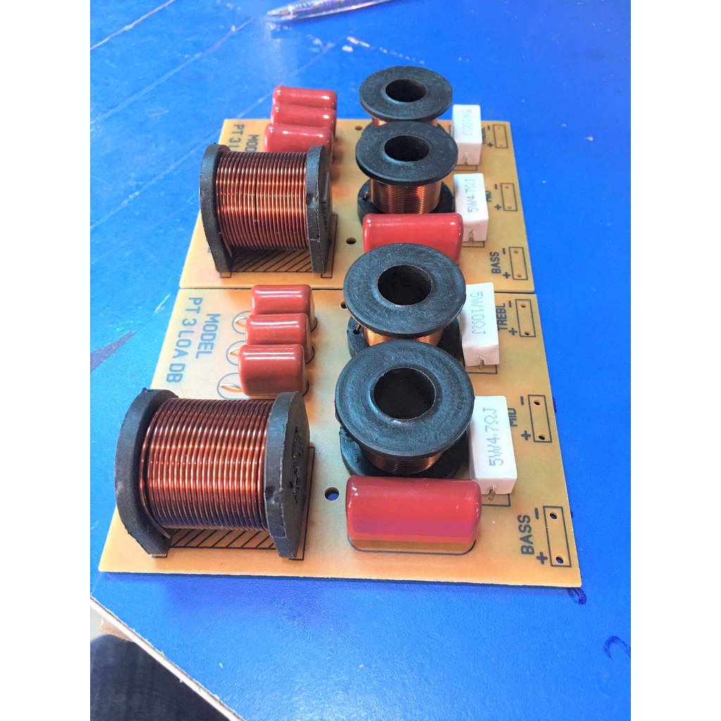 MẠCH PHÂN TẦN 3 LOA AD - MẠCH 1 BASS -TRUNG - 1 TREBLE - GIÁ 1 CÁI