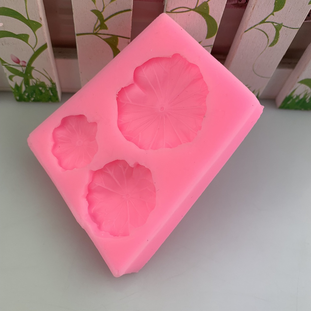 Khuôn silicon Lá Sen  làm bánh rau câu 4D