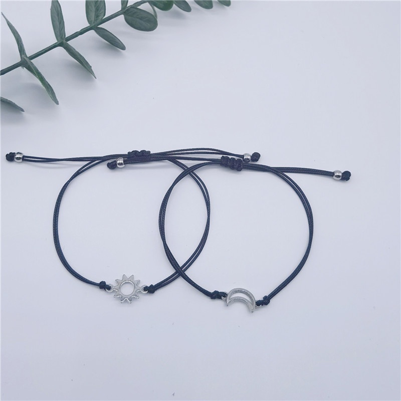Set 2 Vòng Tay Mặt Hình Mặt Trời Mặt Trăng Sáng Tạo Cho Cặp Đôi