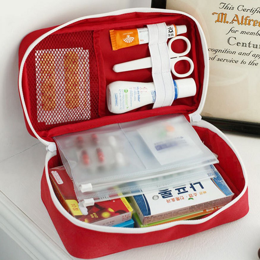 Túi sơ cứu y tế nhỏ gọn dùng khi đi du lịch