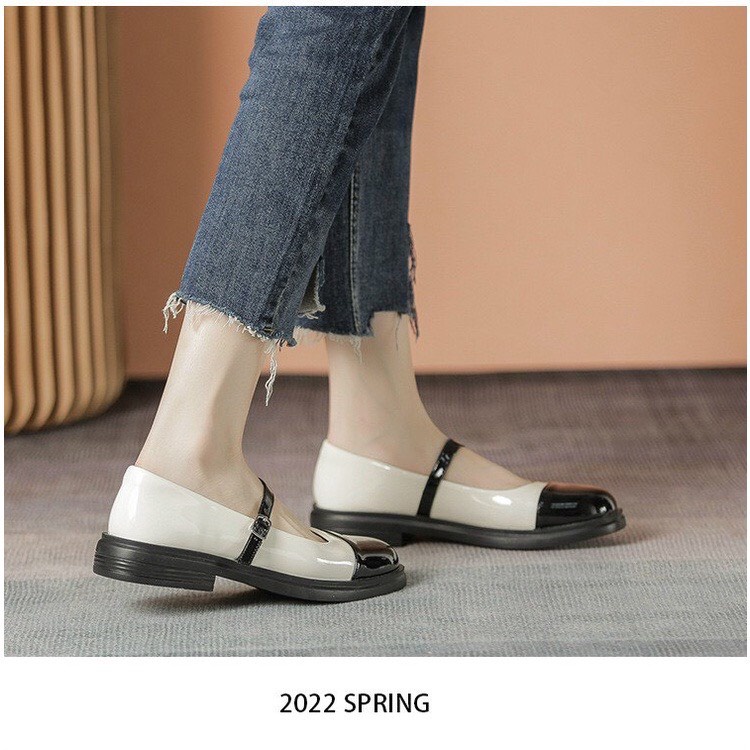 Giày nữ siêu xinh hai màu đen bóng, đen trắng