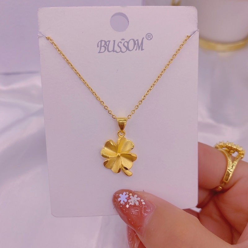 Vòng cổ titan nữ mặt cỏ 4 lá may mắn mạ vàng 18k thời trang sang trọng