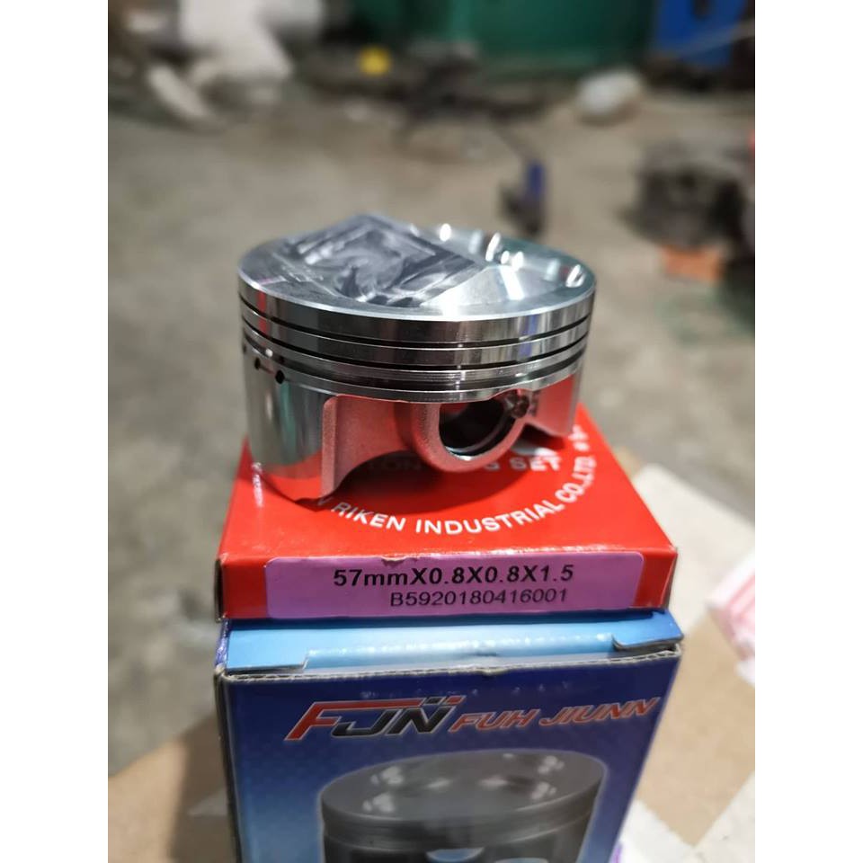 Piston PJN trái 62