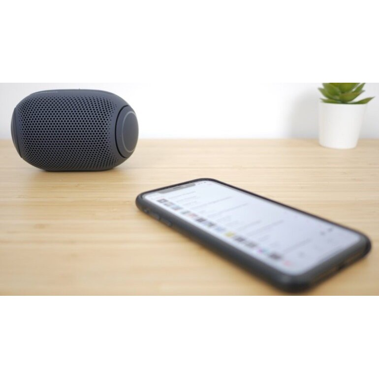 Loa Bluetooth LG XBOOMGo PL2 (5W)