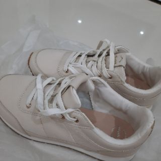 Giày Pull&Bear size 38 ( fit 37 )