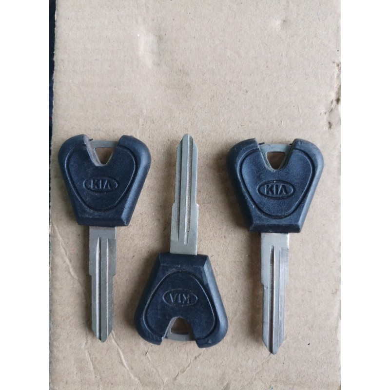 Phôi chìa khoá xe tải KIA ( rảnh trái , combo 3 chìa )