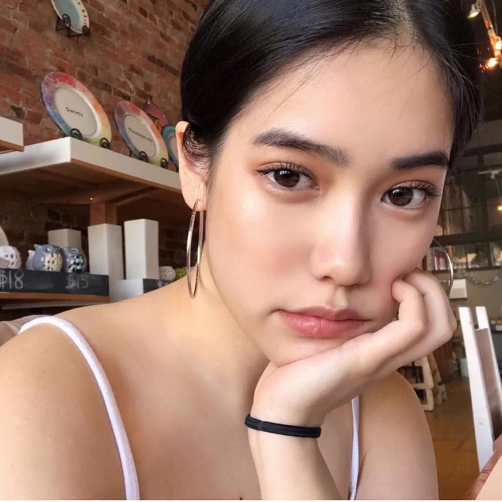 Phấn highlight Fenty Hustla Baby - Diamond Bomb - Killawatt Foil mini 2.2g | BigBuy360 - bigbuy360.vn