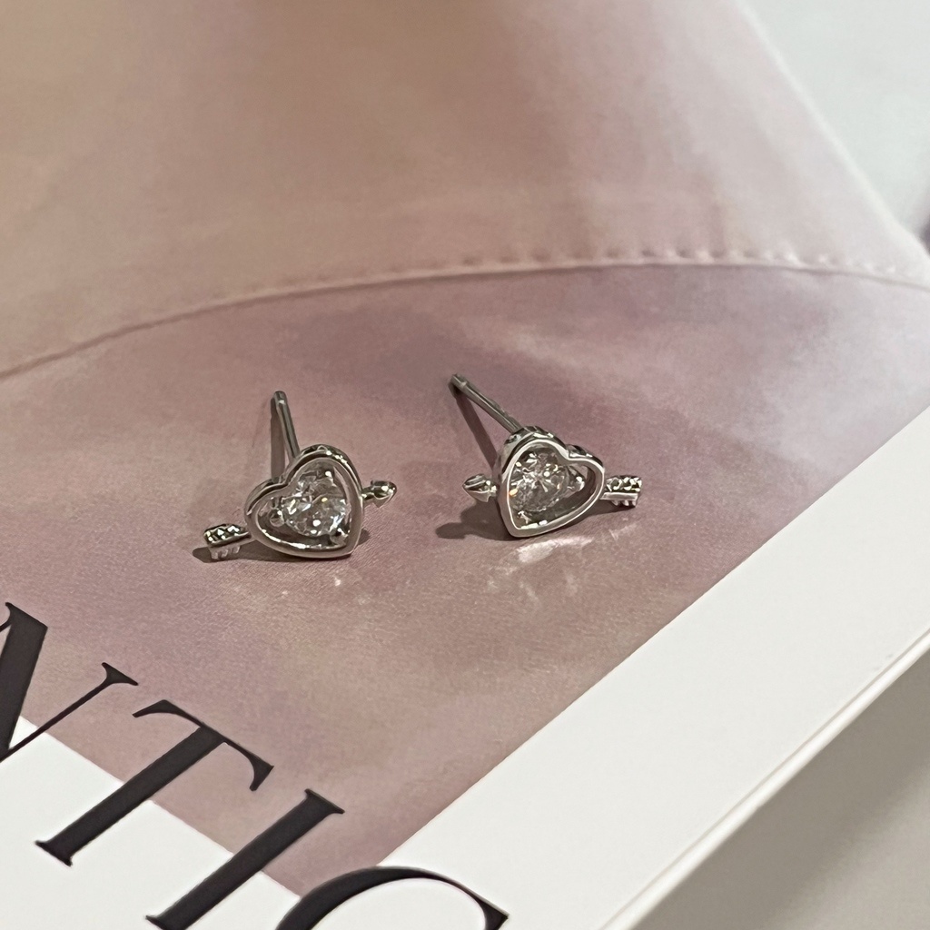 Bông Tai Hình Mũi Tên Xuyên Thấu Trái Tim Phong Cách Harajuku 19A1625