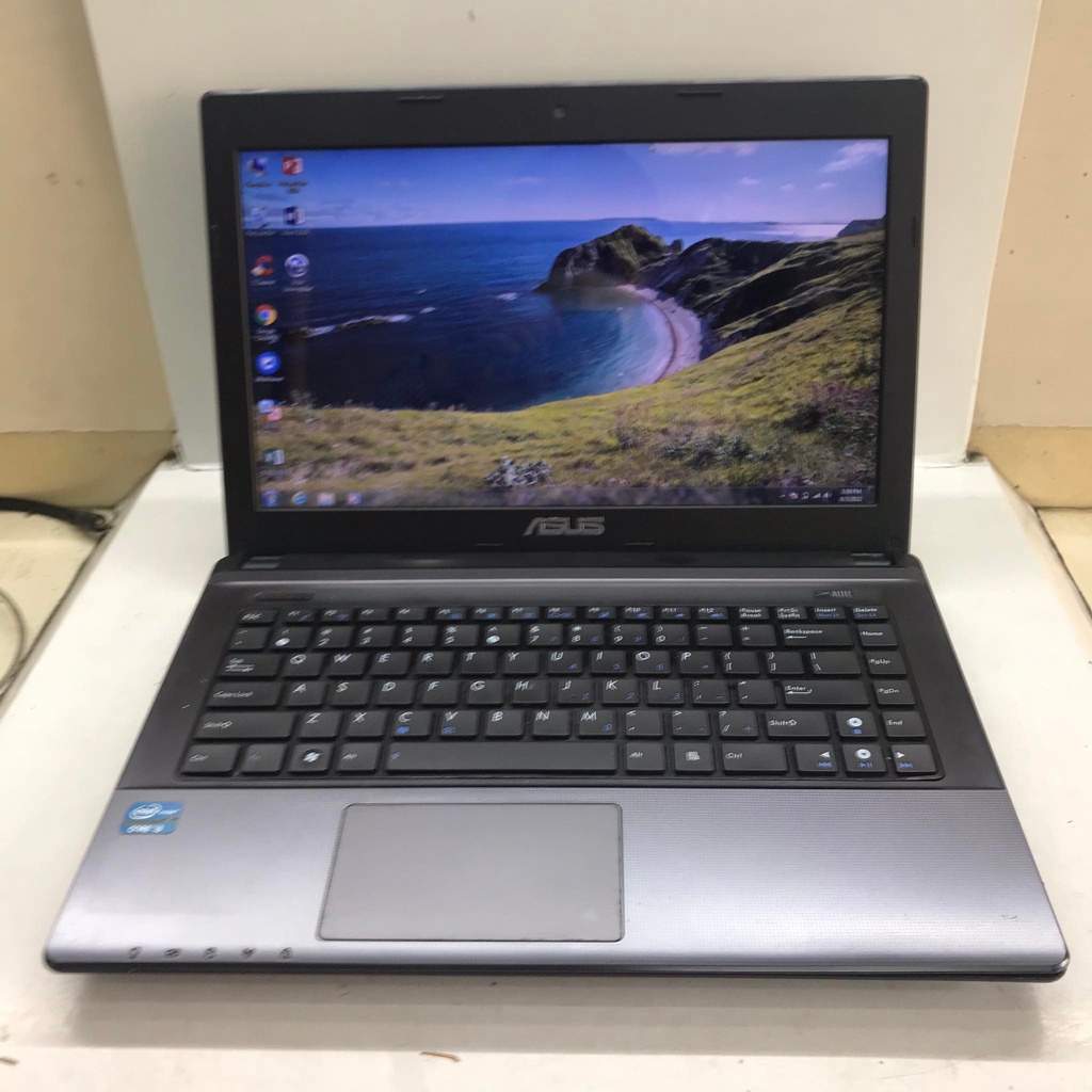 Máy laptop Asus X45CIntel Core i3-2370M 2.4GHz, 4gb ram, 120gb ssd, Vga Intel HD Graphics 3000, 14 i