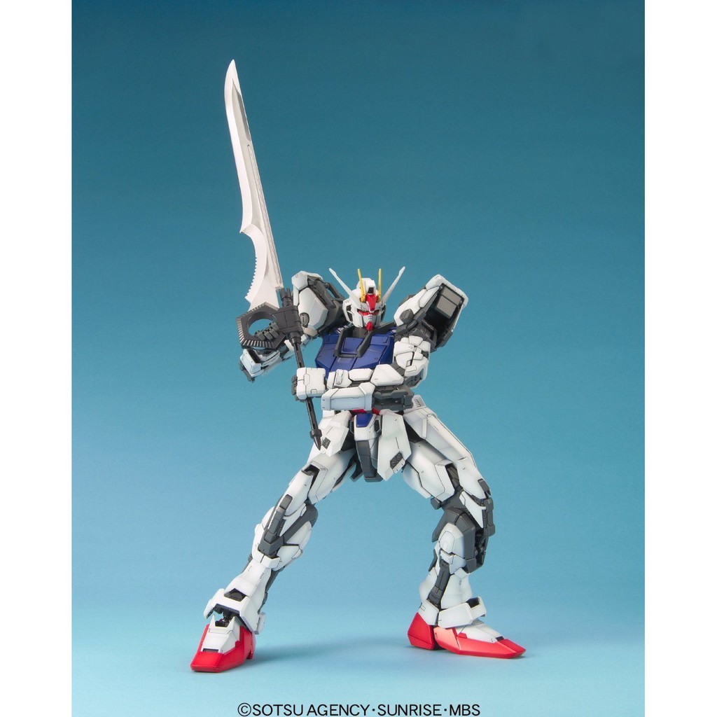 Mô Hình Lắp Ráp PG Strike Gundam Tỉ Lệ 1/60, Perfect Grade Hàng Chính Hãng Bandai - Nhật Bản