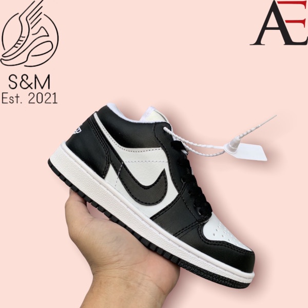 Giày JORDAN 1 Low đen trắng , Giày Sneaker 𝐉𝐎𝐃𝐀𝐍 1 Panda THẤP CỔ Màu Đen Trắng