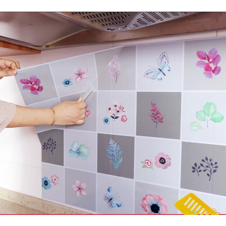 Decal dán bếp tráng nhôm cách nhiệt hoa và bướm khổ 0.6m keo sẵn